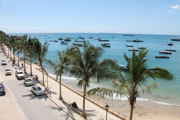 Mizingani Seafront Hotel image 3